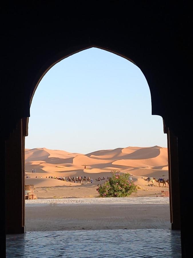 Hotel Etoile Des Dunes Merzouga Esterno foto